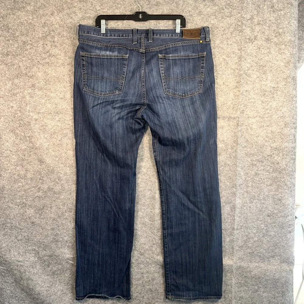 Lucky Brand Jeans Men's 38x32 361‎ Vintage Straight Stretch Distressed Dark Wash